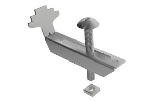 Attache fixation caillebotis